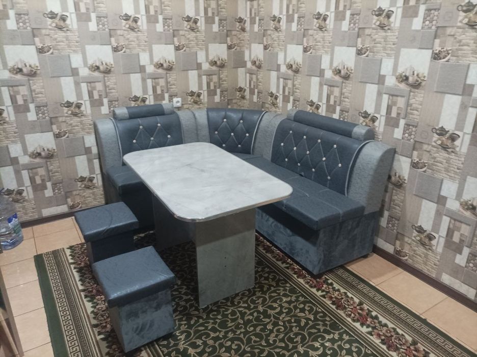 Кухонний Мебел угалок красивый цена