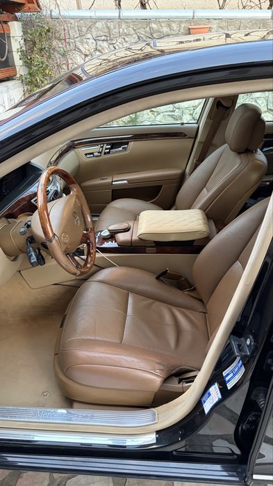 Mercedes S class w221