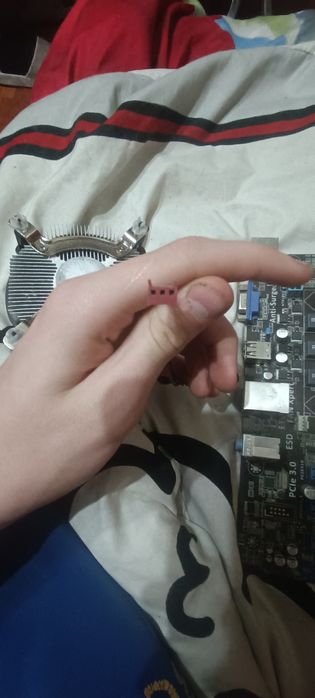 Материнская плата Asus с комплектующими