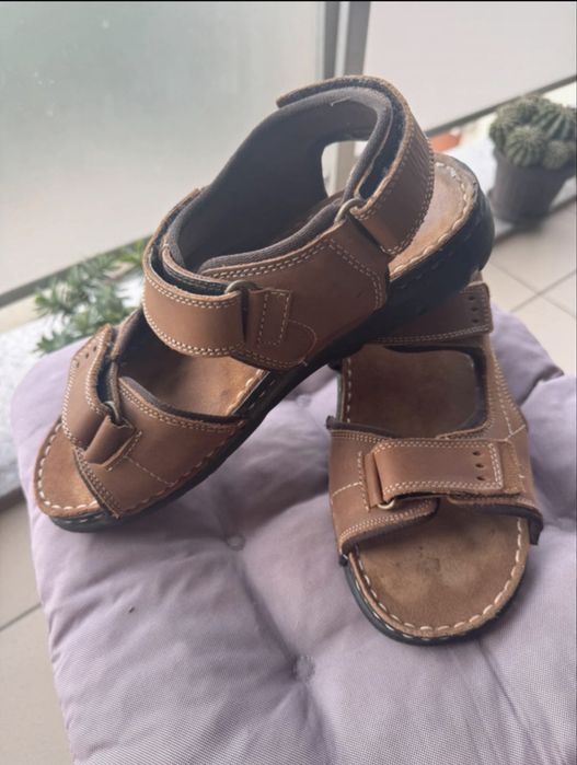 Sandale barbatesti din piele naturala