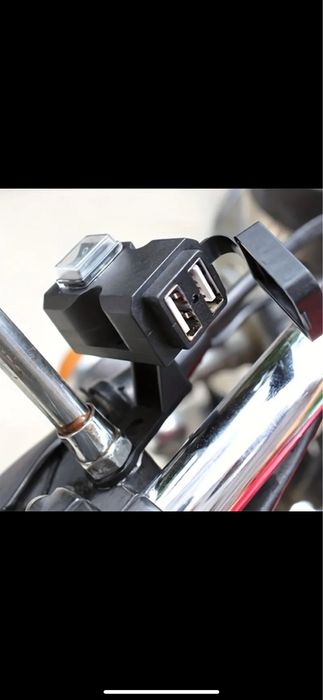 Priza moto  incarcare usb incarcator scuter atv telefon fast charge