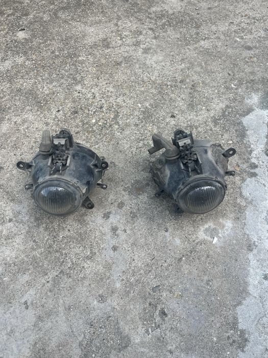 Предна броня за bmw e46/бмв е46 и халогени