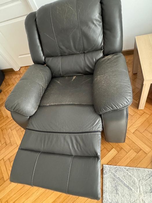 Canapea si fotoliu extensibile.