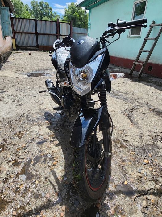 Мотоцикл  Lifan150-2e