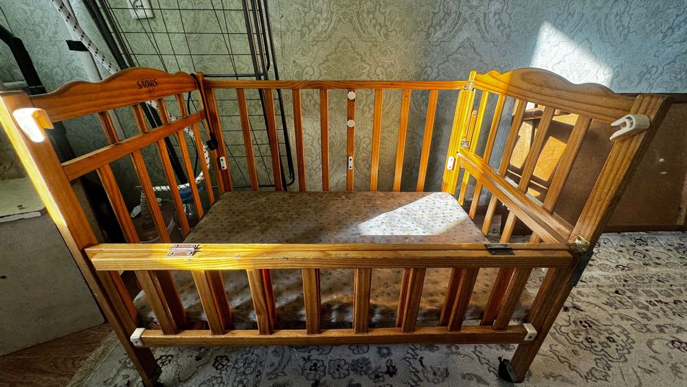 Манеж для детей для сна, игры