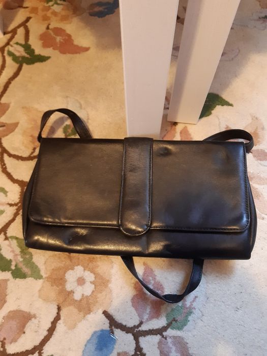 Дамска чанта от естествена кожа