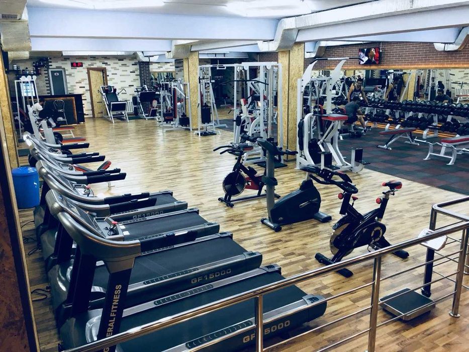 Продаю беговые дорожки только оптом! Всего 5 штук!