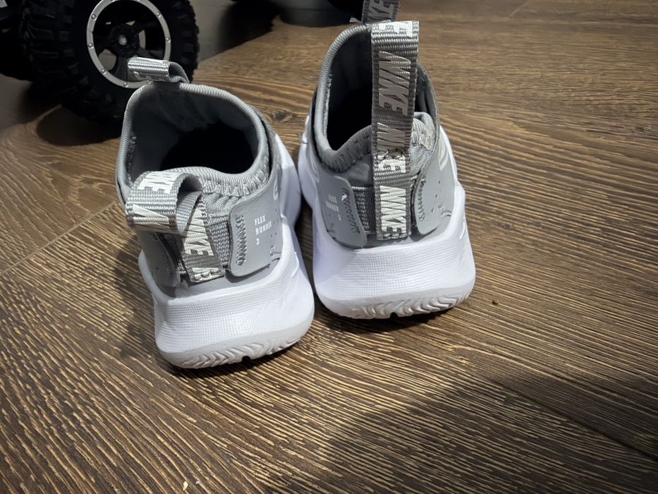 Asidasi Nike marimea 21 unisex