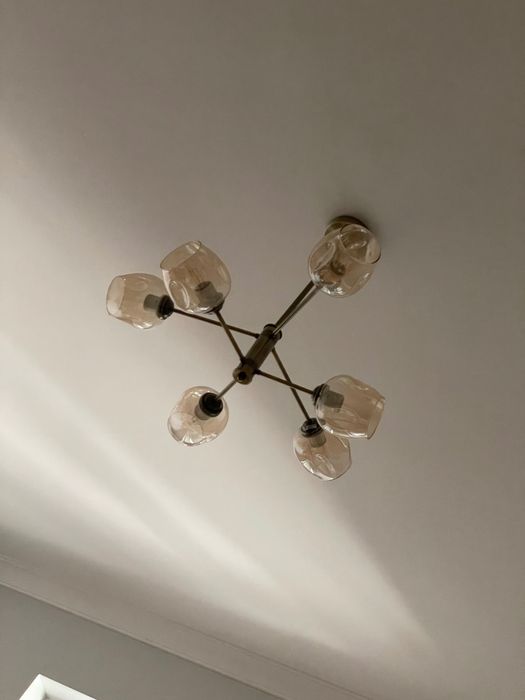 Люстра в виде кругов