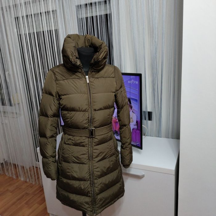 Geaca dela prestigioasa firma italiană Add