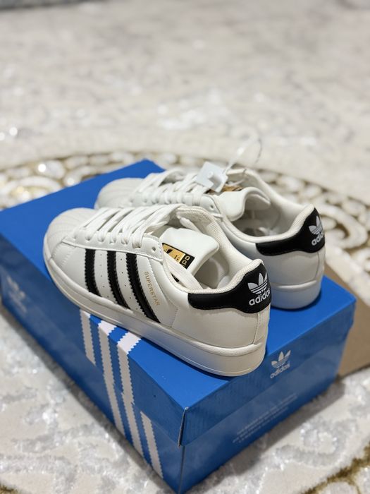 Кроссовки Adidas SUPERSTAR