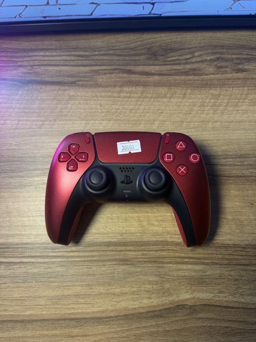 Лимитированные геймпады DualSense Kaspi 0-0-12, Red