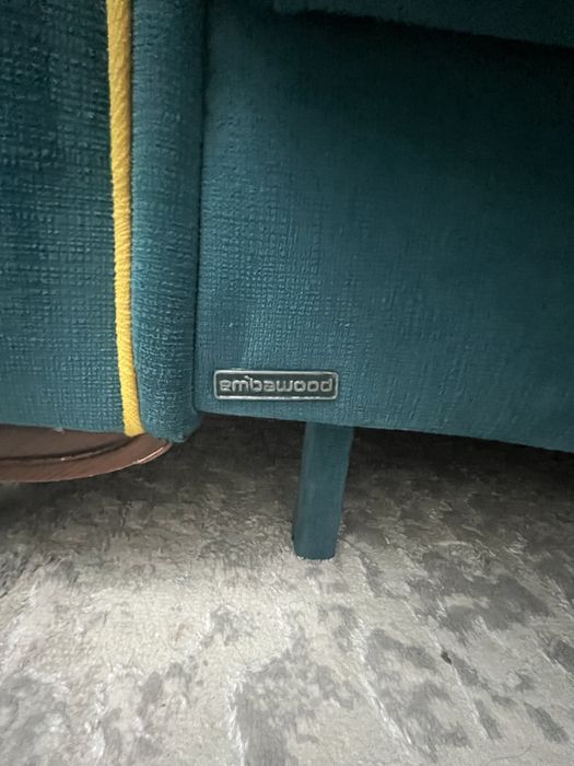 Диван с креслами