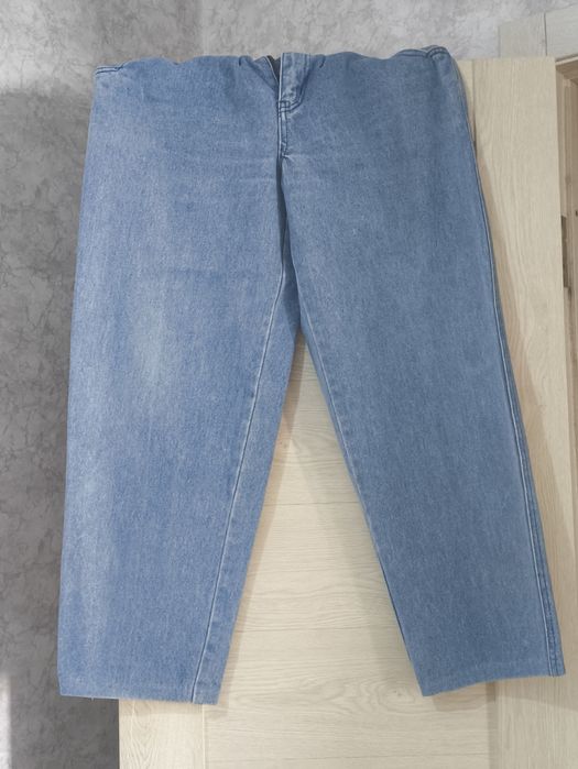 Отдам женские вещи