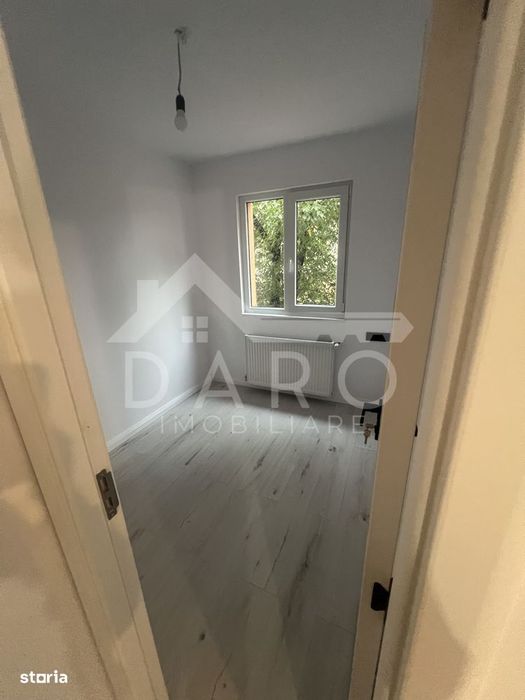 De vanzare Apartament 3 camere – Etaj 1 – renovat complet