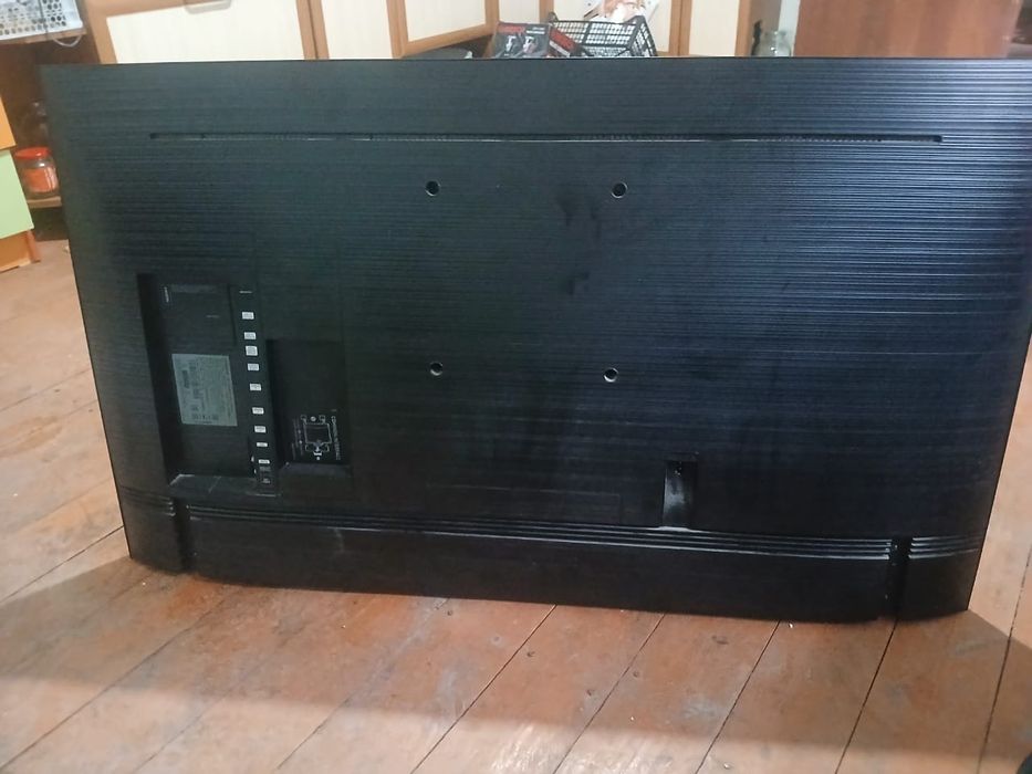 Телевизор Самсунг Q-Led