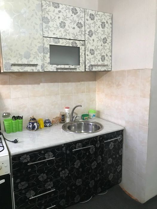 Продам квартиру в Джиззах 2х