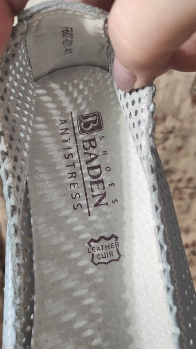 Продам летние балетки Баден новые