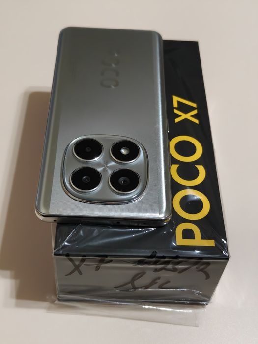 Poco X7 512 gb Ram 12 5G
