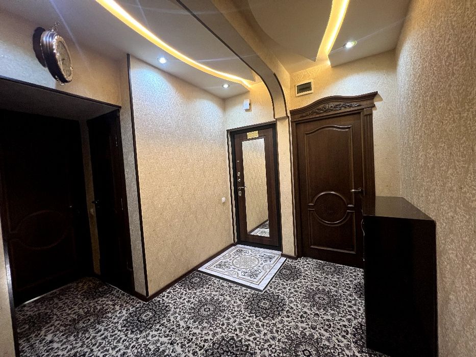 Bel tepa bankovski dom 27B 4 xona