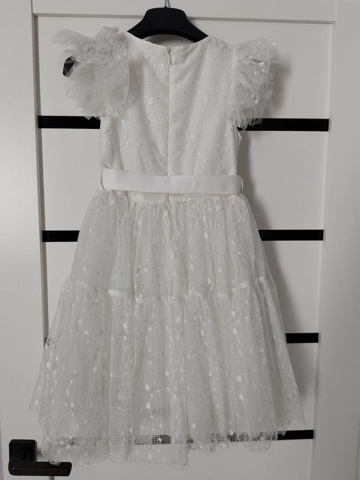 Нарядные платья для девочек