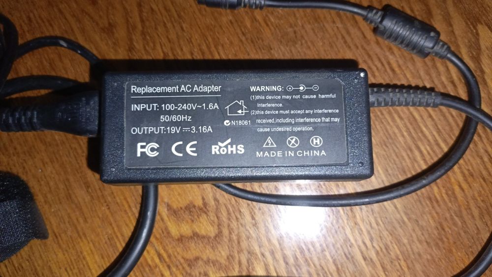 Блок питания для ноутбука 19V 60W