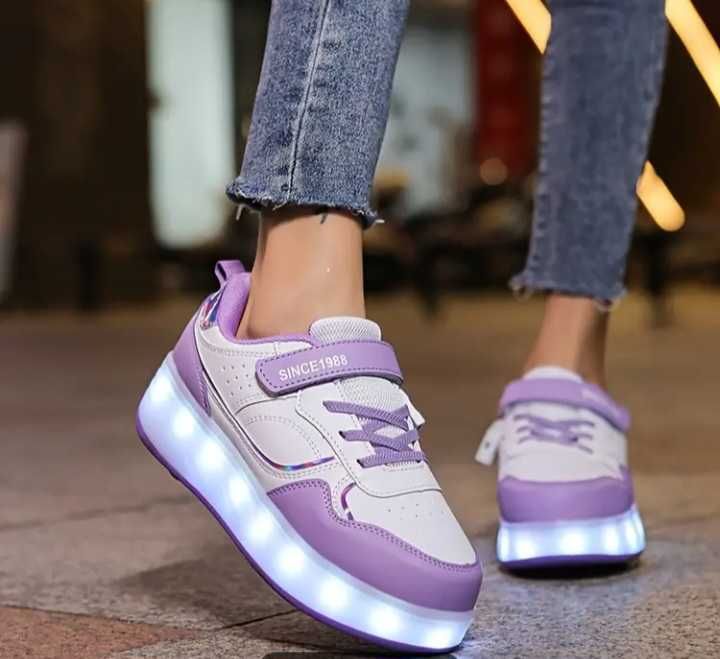 Светещи ролер обувки, детски маратонки с колелца, обувки с колела- НОВ