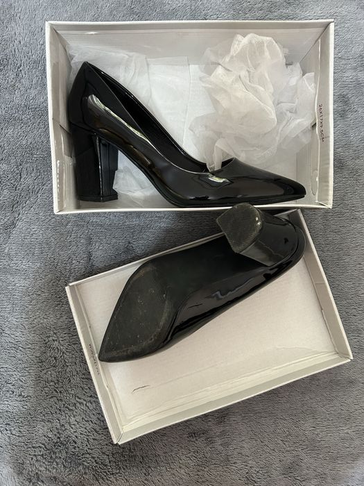 Дамски черни токчета