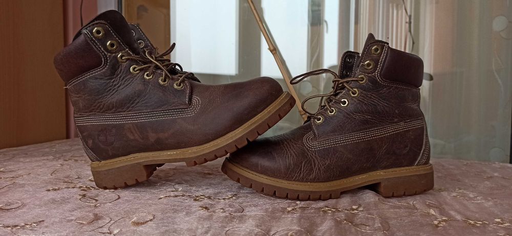 Timberland№ 38-40лв Karrimor№43-55лв,Landrover№44-45 лв,ЕССО № 40-35лв