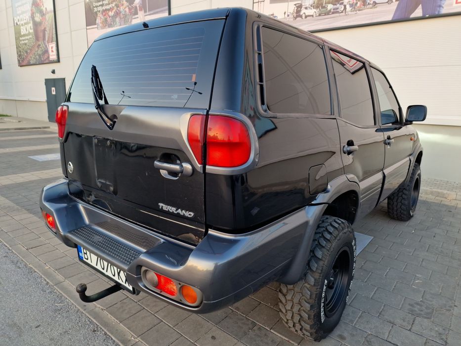 Джип Nissan Terrano 3.0TD