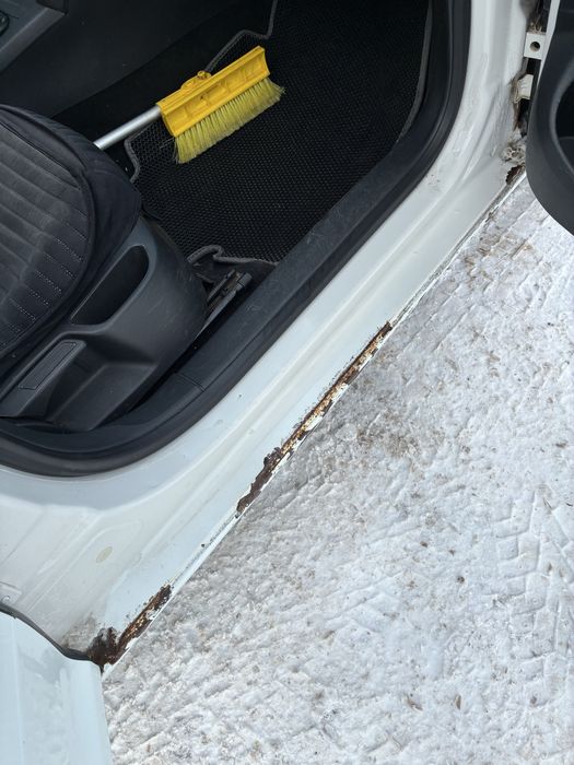 Продам 2 ляма торг естт