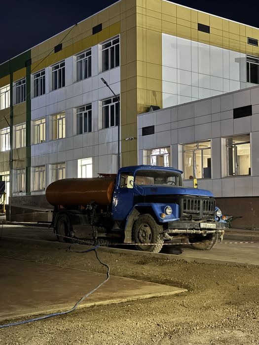 Поливомоечная машина. Водовоз