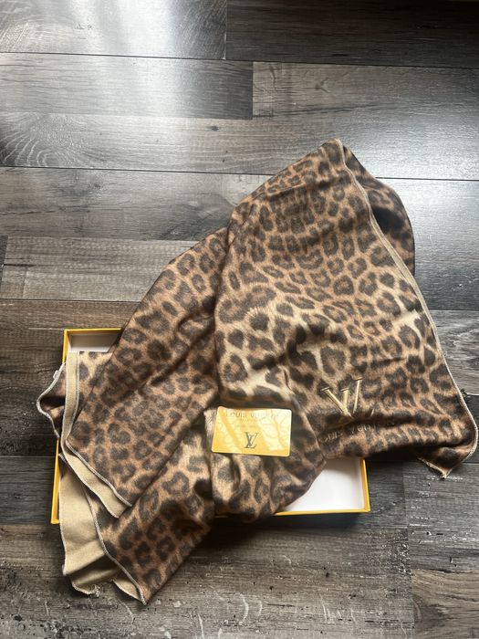 Дамски шал нов принт