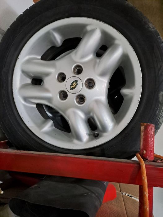 Se vinde distanțiere de freelander 1. 5/1143 de 3 cm