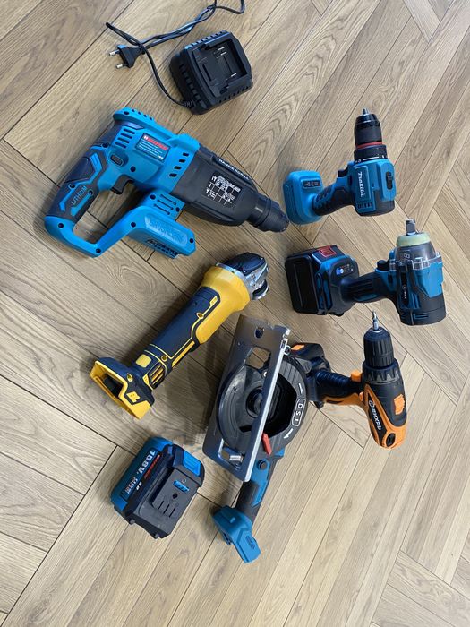Продам новые шуруповерты, гайковёрт, болгарка, пчёлка, перфоратор.