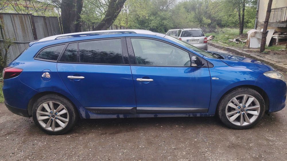 Renault Megane Bose Edition 1.5 dCi 2012г. Автоматик