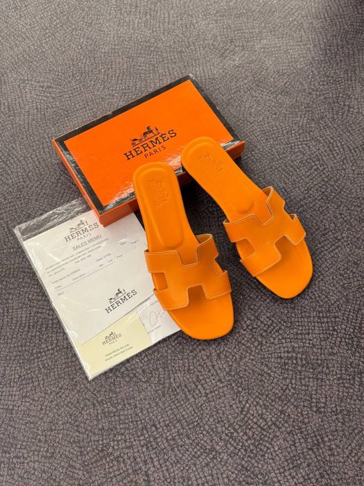 Дамски стилни чехли