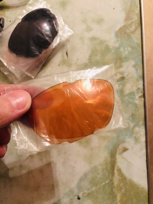 Дужки и линзы на очки продам