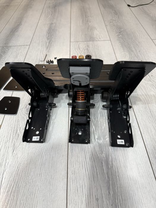 Продам педали. Moza srp