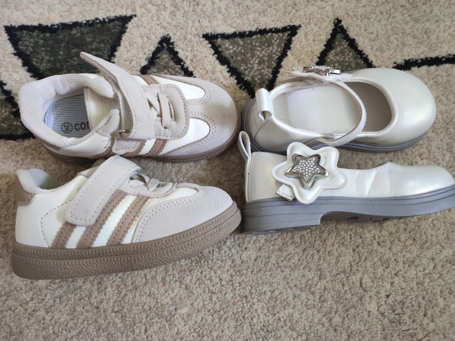 Продам детскую обувь