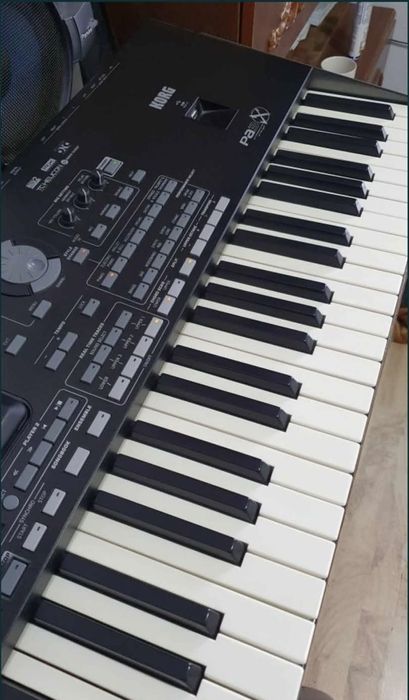 Vând Korg pa3x 256