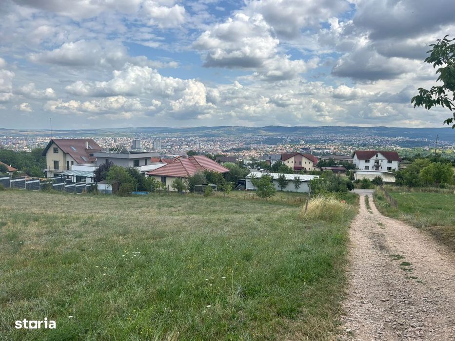 Teren intravilan/ expunere sud/ panorama/ Dambul Rotund