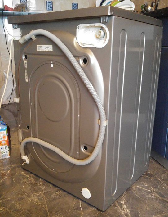 пералня Аристон Маргарита 2000