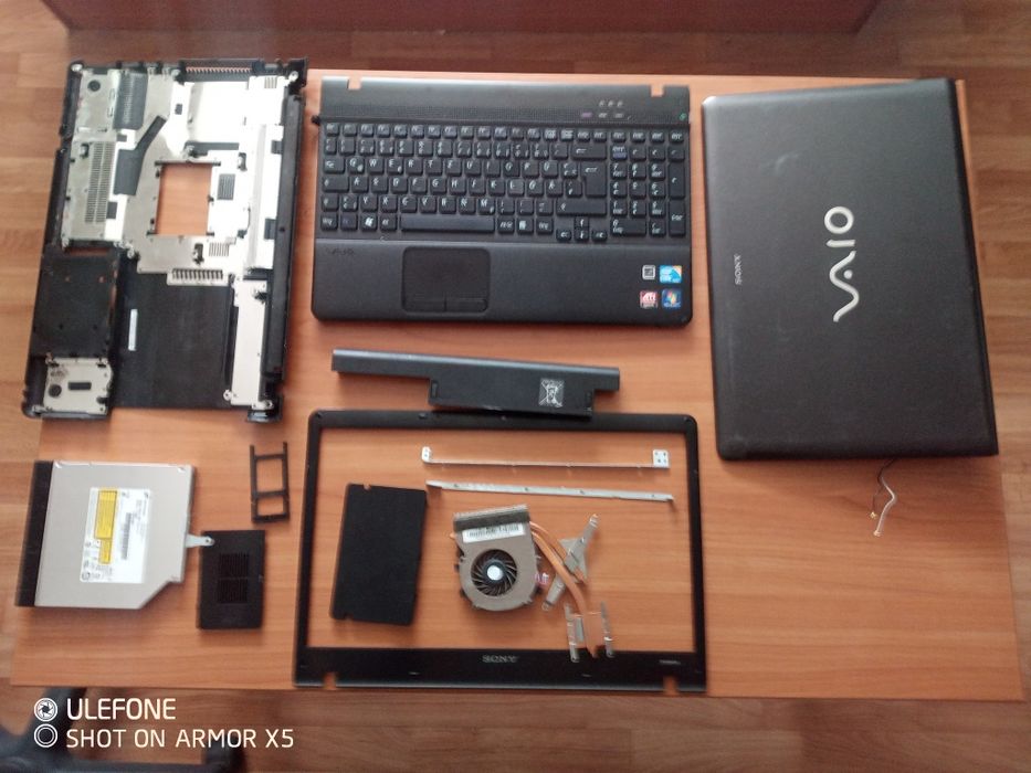 Лаптопи на части