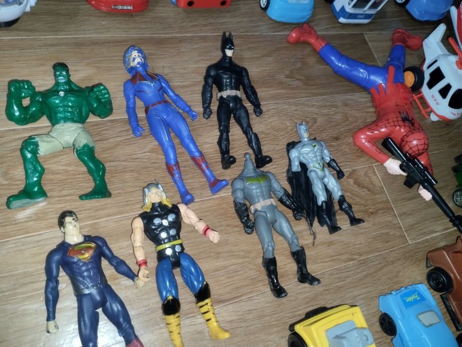 Игрушки для мальчика