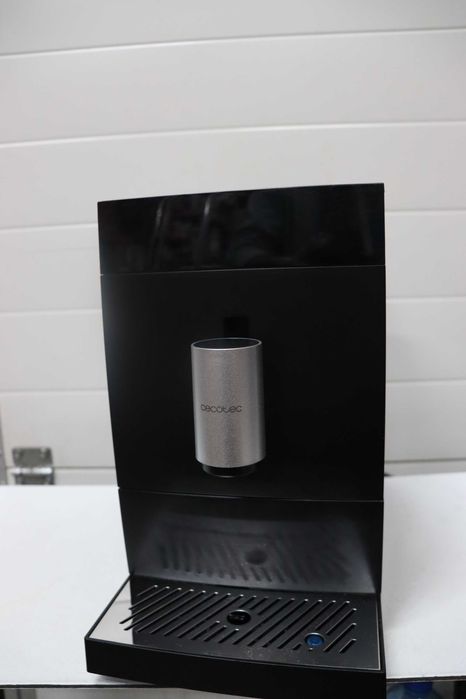Кафеавтомат Cecotec Cremmaet Compact 19 Bar, кафемашина 1350 W, 1.1 L