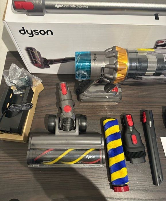 Пылесос беспроводной Dyson Detect Absolute. + Доставкай