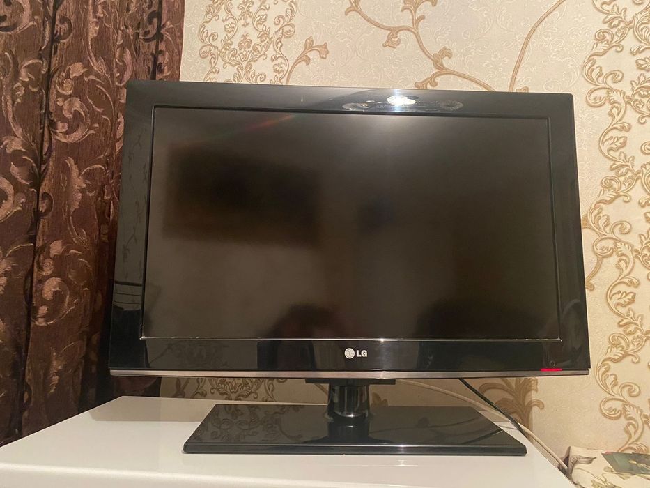 Продам Телевизор LG