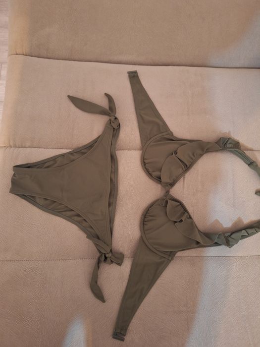 Costum baie,nou,cu eticheta,S