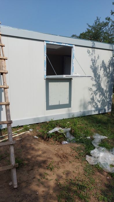 Vand container tip fast-food